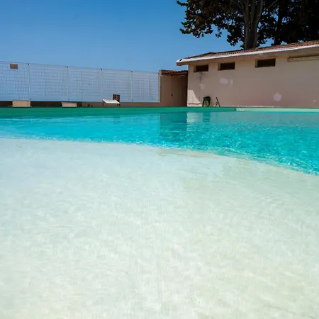 Calliope Pool Sea View فونتاني بيانكي