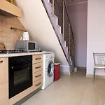 Calliope Pool Sea View Apartment