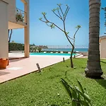 Calliope Pool Sea View Apartment *